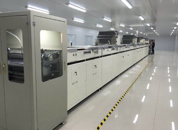 High precision film casting machine